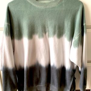 Soft, cozy, side slit oversized sweatshirt. Tie dye green, gray and white.